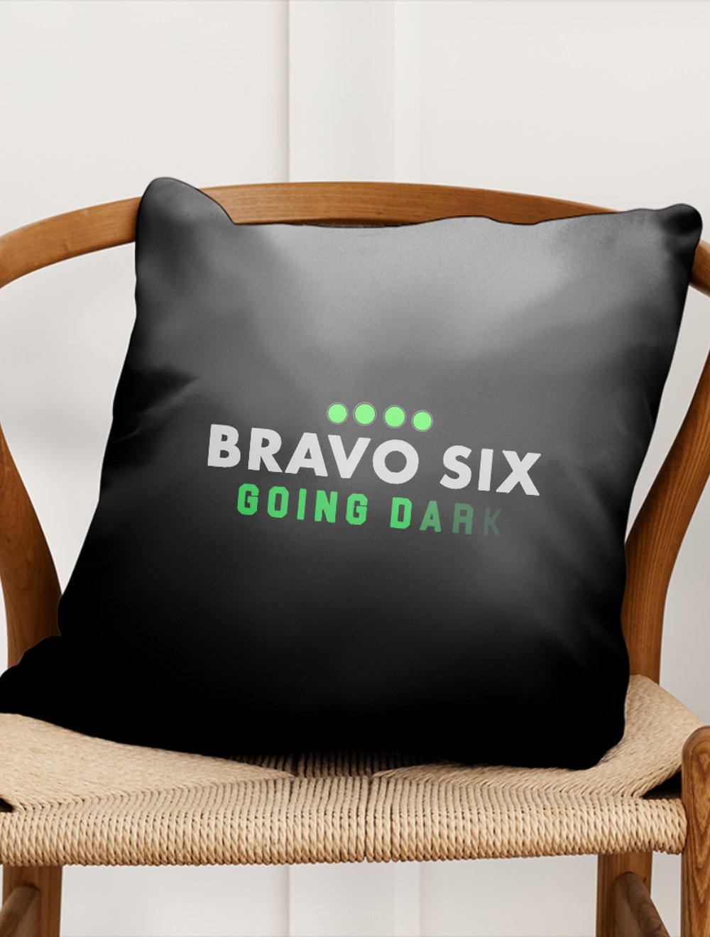 BRAVO SİX GOİNG DARK YASTIK